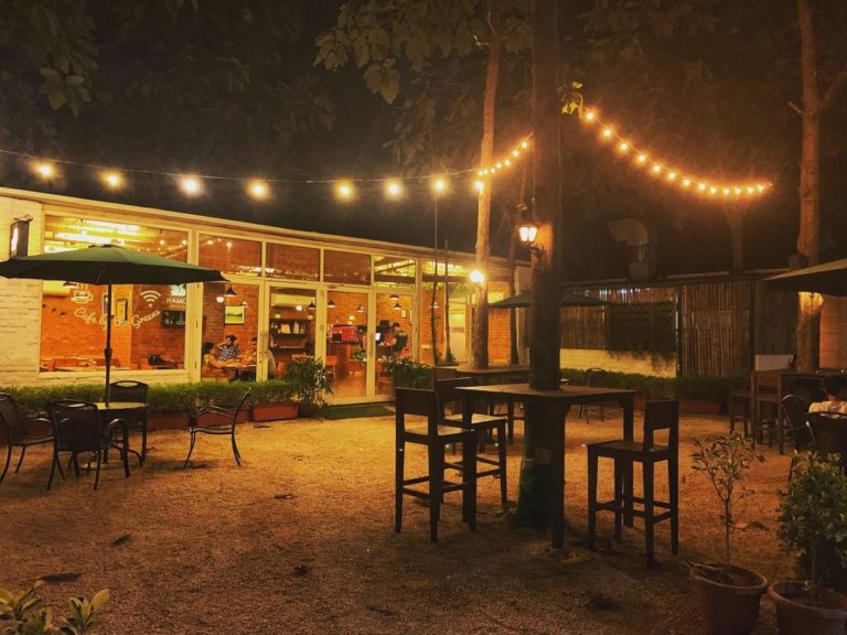 Top 12 Cafes To Eat in Delhi NCR - Nomadic Shoes